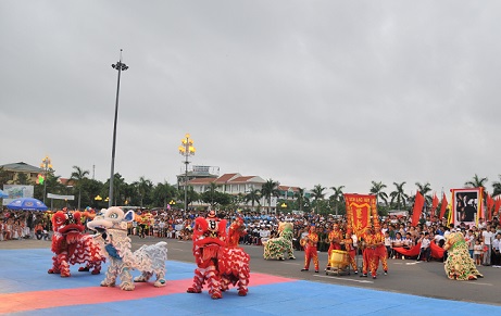 Lễ hội múa Lân Sư Rồng phục vụ trẻ em Quảng Ngãi