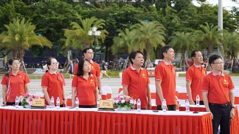 Quảng Ngãi hưởng ứng chương trình đi bộ “Cùng Việt Nam tiến bước”