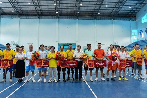 Sôi nổi giải Futsal Cúp Báo chí Quảng Ngãi năm 2025