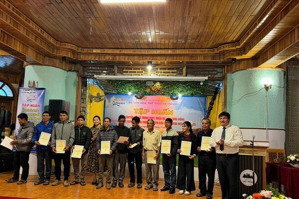 Tập huấn về chuyển đổi số trong phát triển du lịch cộng đồng, du lịch nông nghiệp, nông thôn trên địa bàn tỉnh Quảng Ngãi