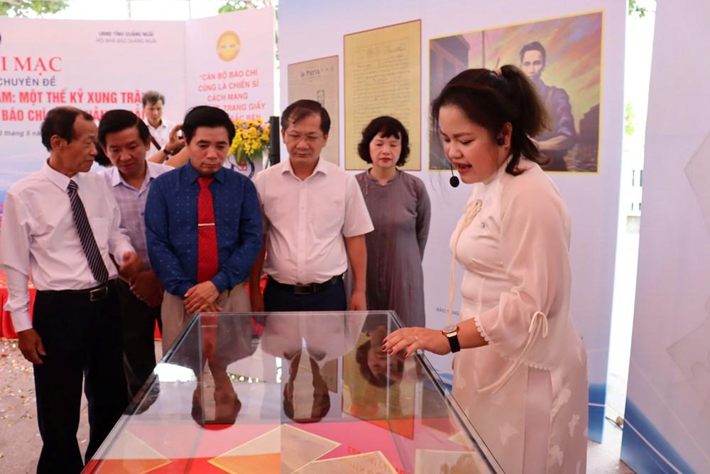 Khai mạc Trưng bày chuyên đề 100 năm báo chí cách mạng Việt Nam - ảnh 5