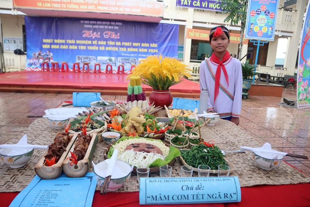 Độc đáo di sản văn hóa phi vật thể múa Cà đáo và Tết Ngã rạ của người Co - ảnh 3
